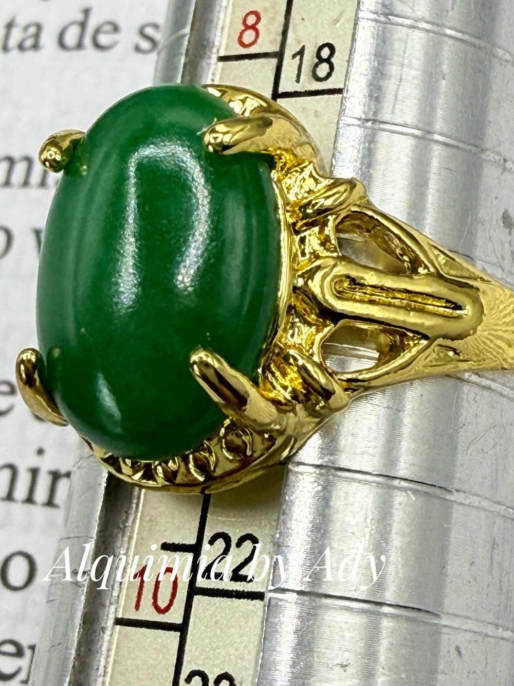 VINTAGE STYLE Jade and Gold  gem ring - Picture 2 of 2